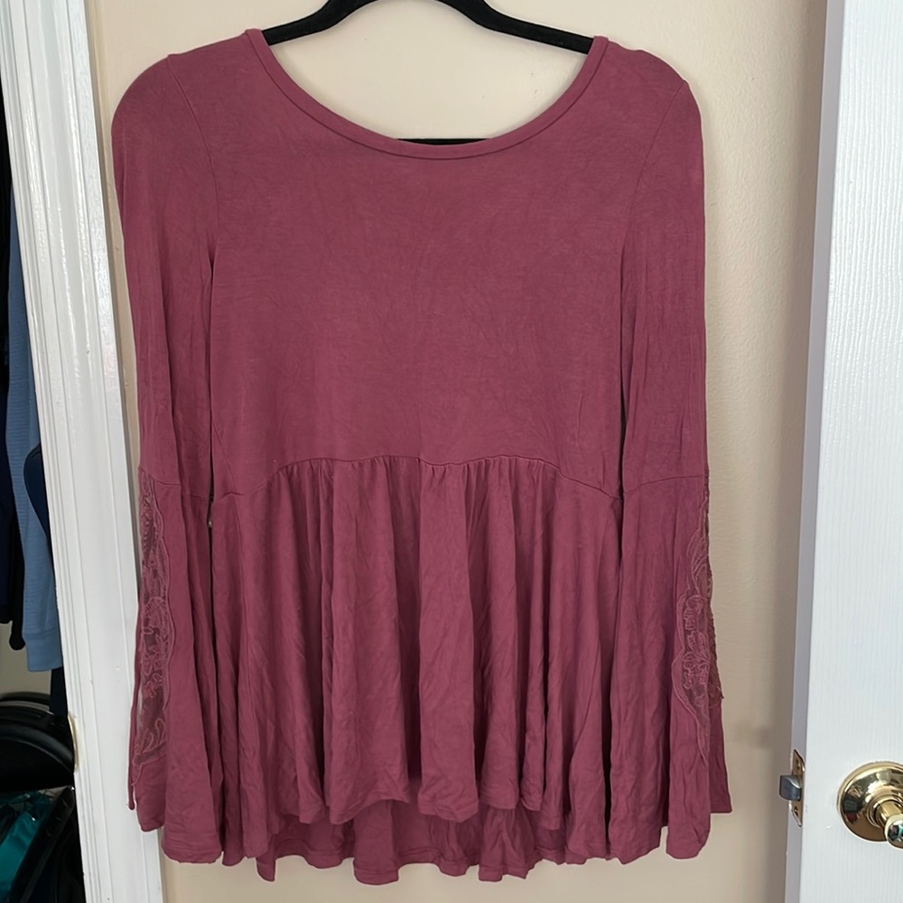 American Eagle top